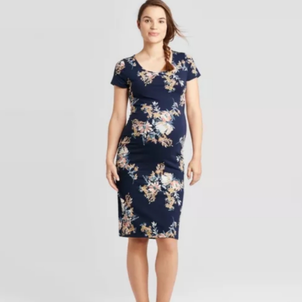 Maternity clothing bundle